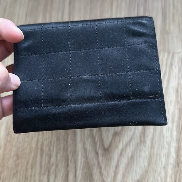 💯% Authentic Chanel Vintage Satin Card Holder Wallet - Picture 6 of 16